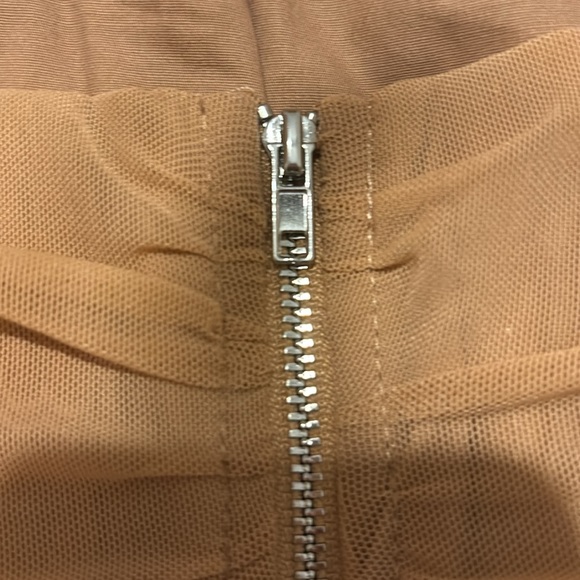 Corset - Picture 7 of 10